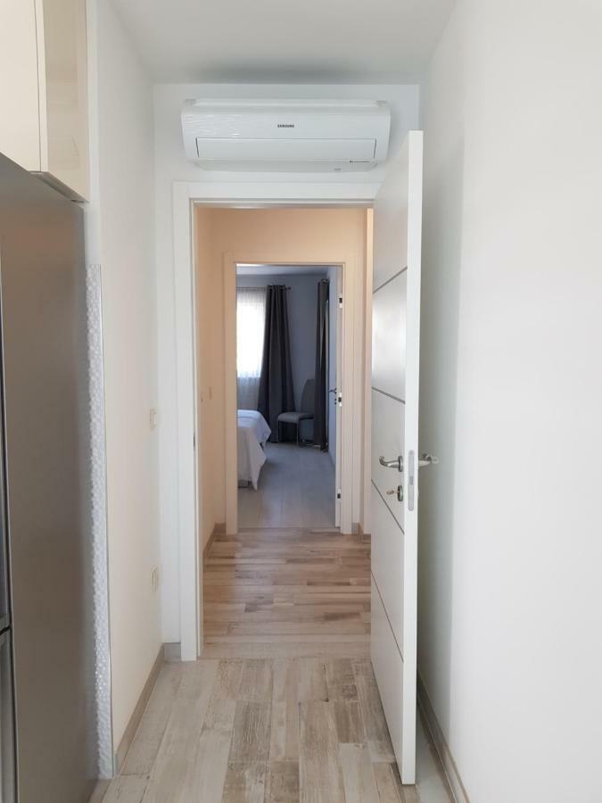 Apartmani MARELLA Donji Seget Exterior foto