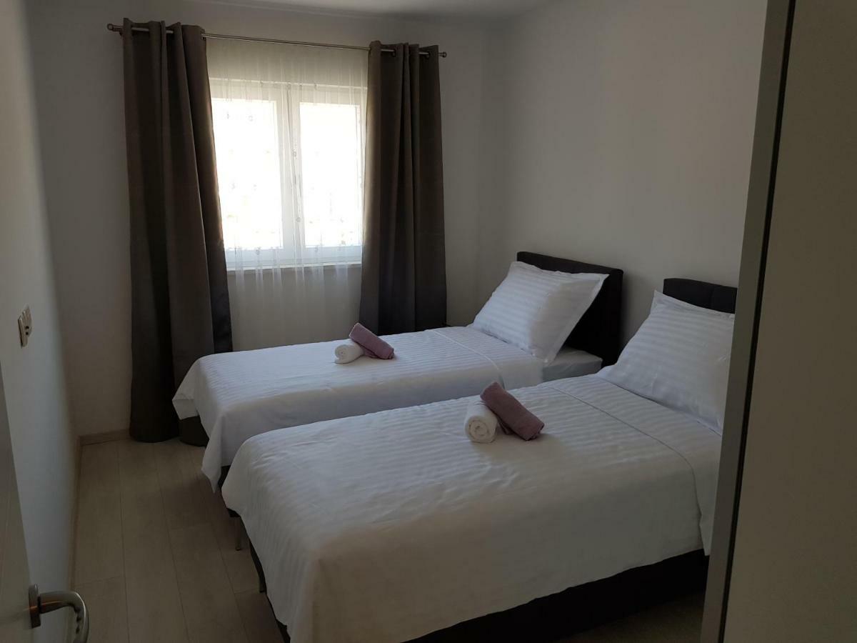 Apartmani MARELLA Donji Seget Exterior foto