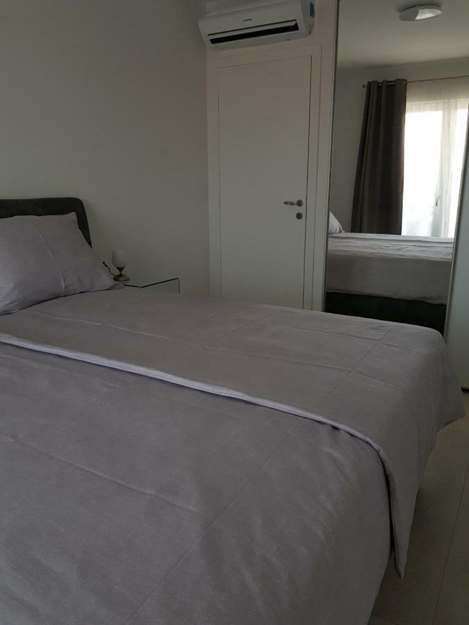 Apartmani MARELLA Donji Seget Exterior foto
